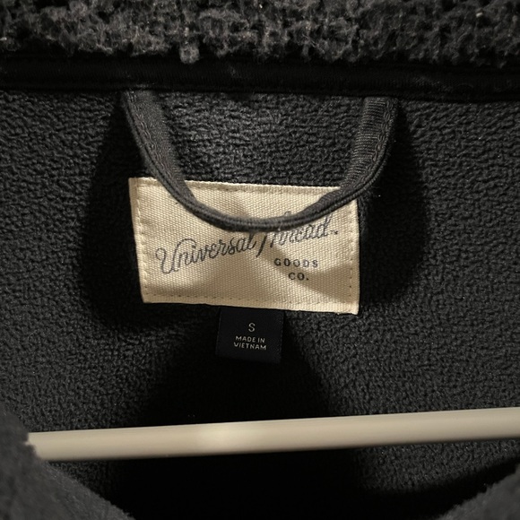 universal thread sherpa jacket - Picture 5 of 10